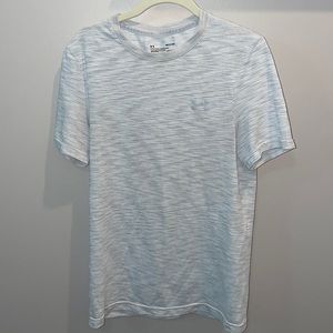 Mens fitted athletic t-shirt Under Armour barely warn - S - white and grey